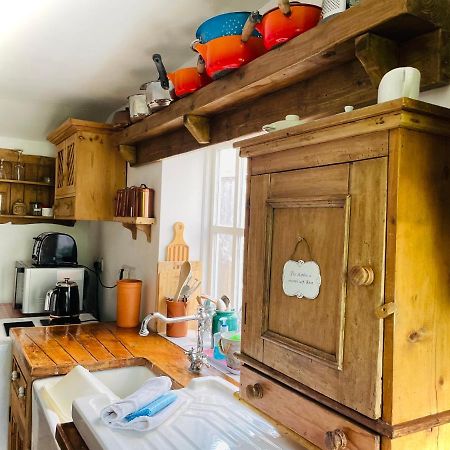 The Beehive, Ground Floor Apartment In Norfolk, No Shared Amenities ดาวแน็ม มาร์เก็ต ภายนอก รูปภาพ