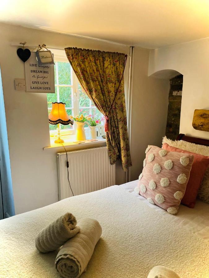 The Beehive, Ground Floor Apartment In Norfolk, No Shared Amenities ดาวแน็ม มาร์เก็ต ภายนอก รูปภาพ