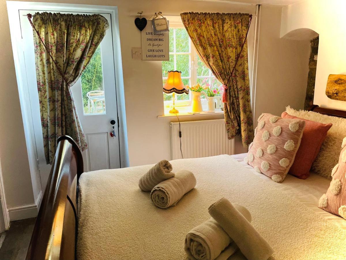 The Beehive, Ground Floor Apartment In Norfolk, No Shared Amenities ดาวแน็ม มาร์เก็ต ภายนอก รูปภาพ